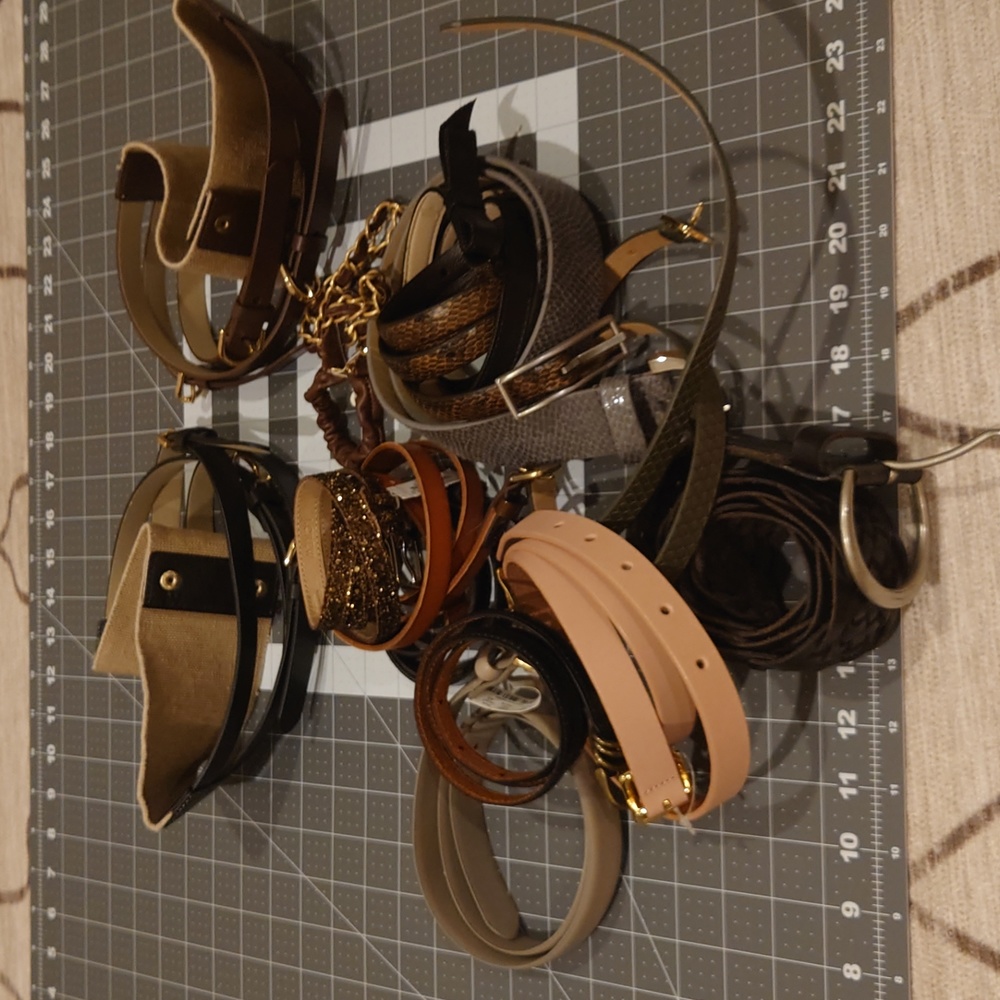 Lot of 15 belts xs-s JCrew, banana Republic etc